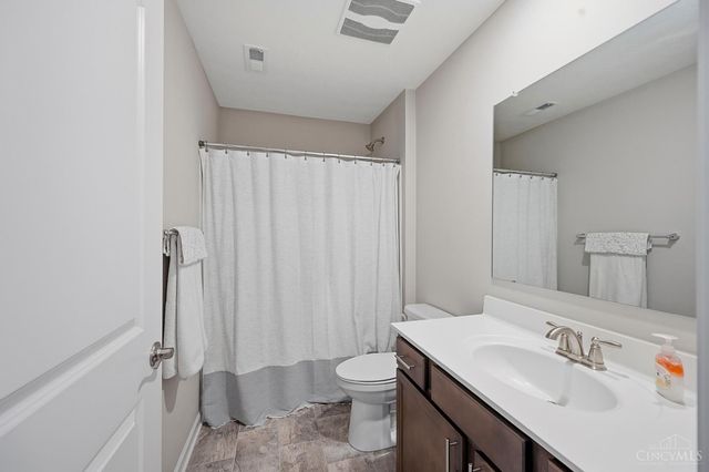 3232 Shadow Ridge Court, Hamilton Twp, OH 45152