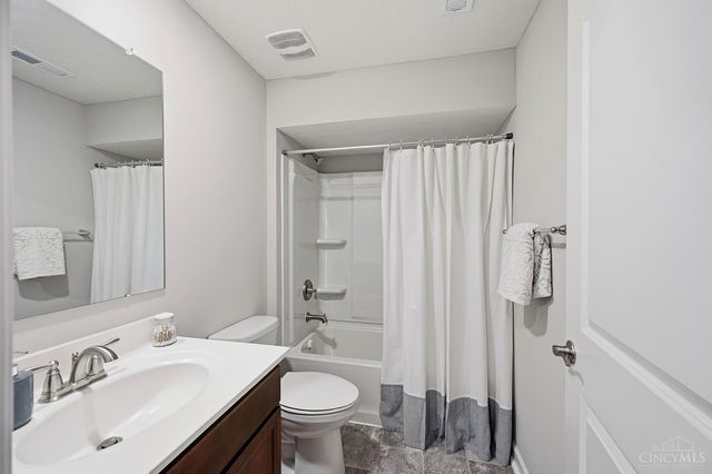 3232 Shadow Ridge Court, Hamilton Twp, OH 45152