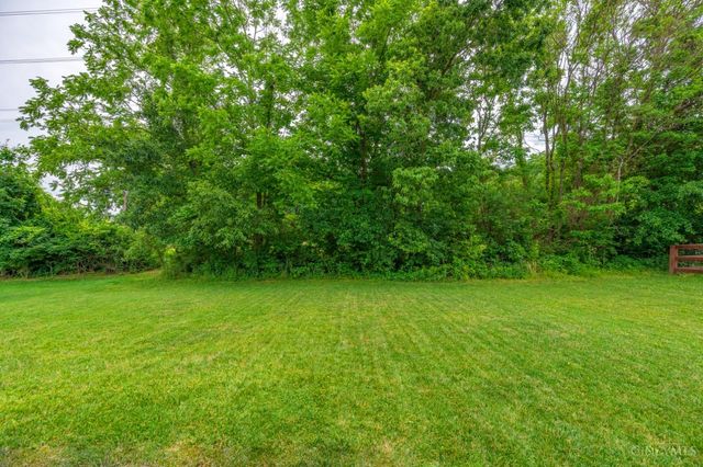 3232 Shadow Ridge Court, Hamilton Twp, OH 45152