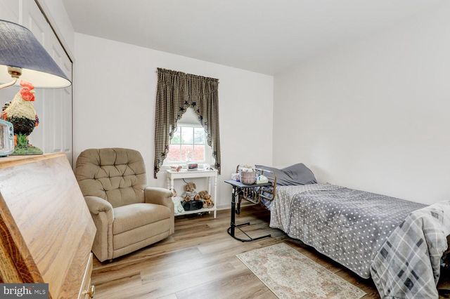 41 ASHLEA VLG, New Holland, PA 17557