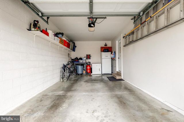 41 ASHLEA VLG, New Holland, PA 17557