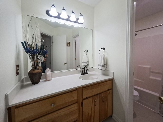 2237 Sunset Cliffs Dr, Ingleside, TX 78362