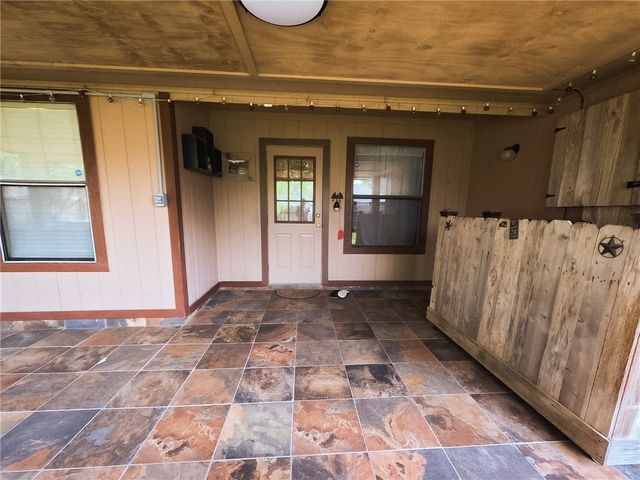 2237 Sunset Cliffs Dr, Ingleside, TX 78362