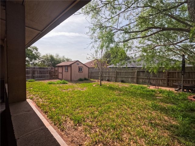 2237 Sunset Cliffs Dr, Ingleside, TX 78362