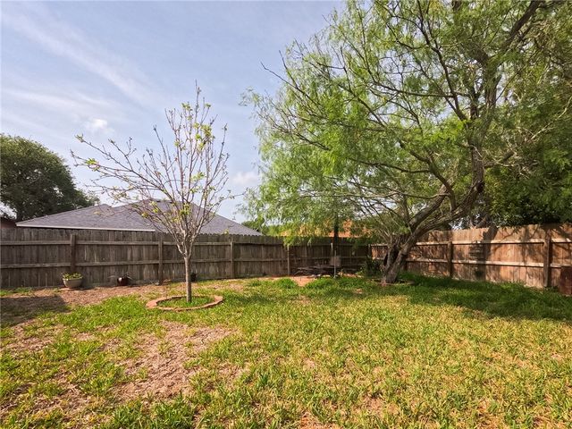 2237 Sunset Cliffs Dr, Ingleside, TX 78362