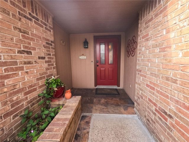 2237 Sunset Cliffs Dr, Ingleside, TX 78362