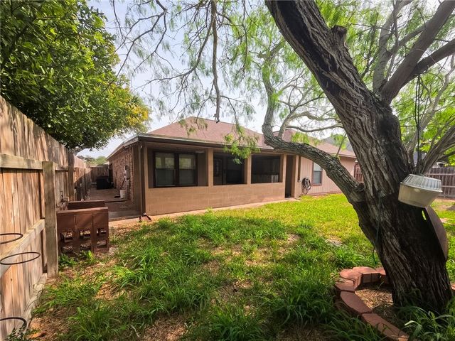2237 Sunset Cliffs Dr, Ingleside, TX 78362