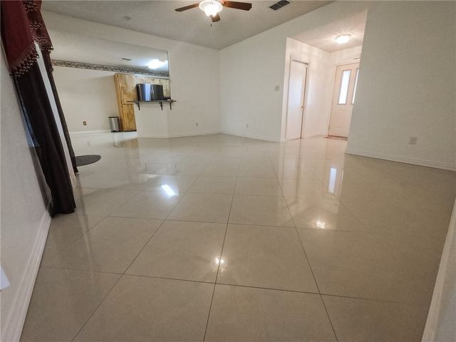2237 Sunset Cliffs Dr, Ingleside, TX 78362