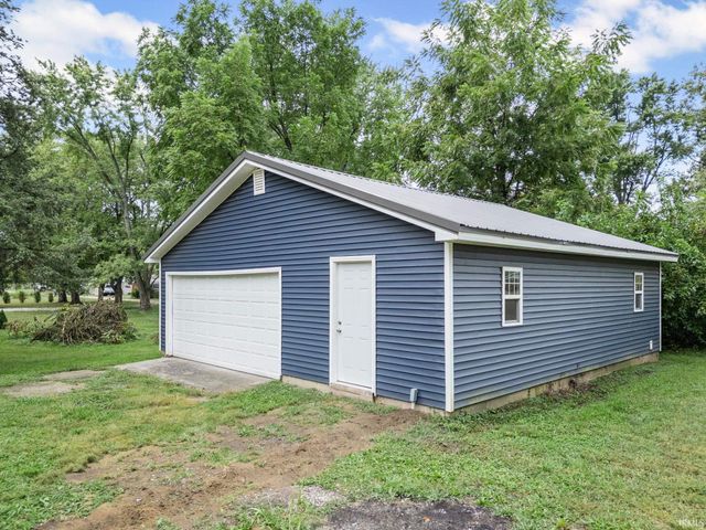 1031 N Agnew Street, Winamac, IN 46996
