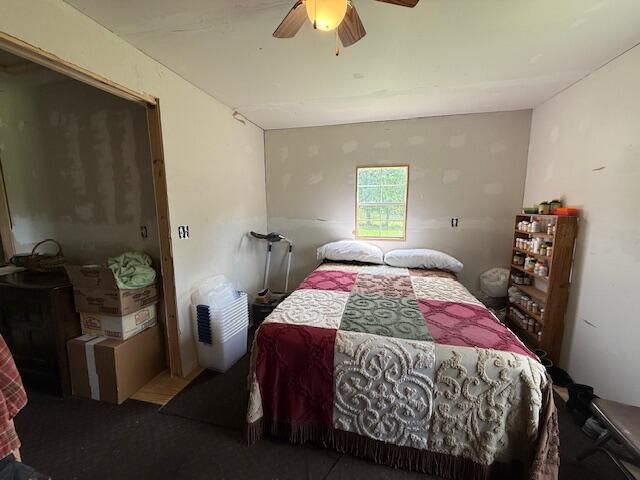 1498 Ra Highway, Mountain View, MO 65548