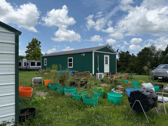 1498 Ra Highway, Mountain View, MO 65548