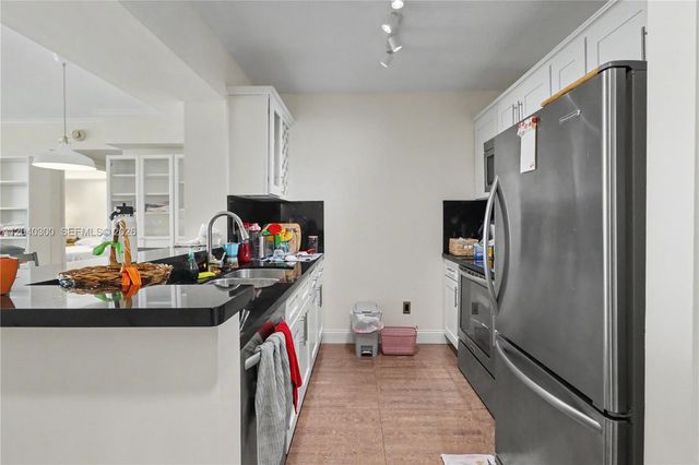 2665 SW 37th Avenue 1512, Miami, FL 33133
