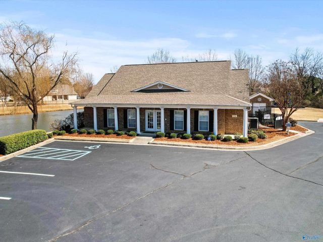 228 Wainscott Drive, Madison, AL 35757