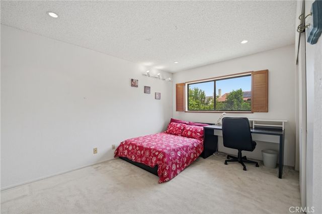 20439 Hemmingway, Winnetka, CA 91306