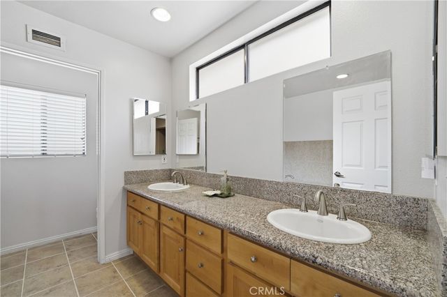20439 Hemmingway, Winnetka, CA 91306