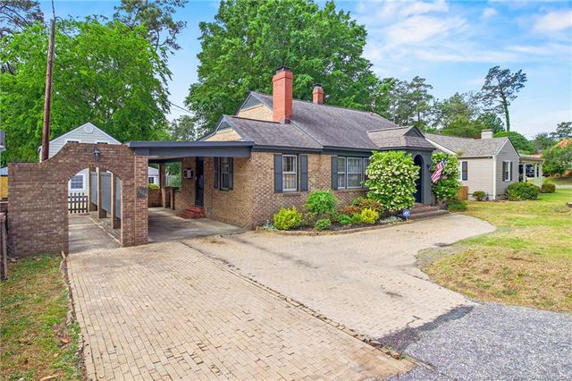 2009 Morganton Road, Fayetteville, NC 28305