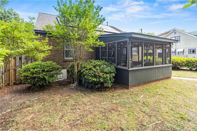 2009 Morganton Road, Fayetteville, NC 28305