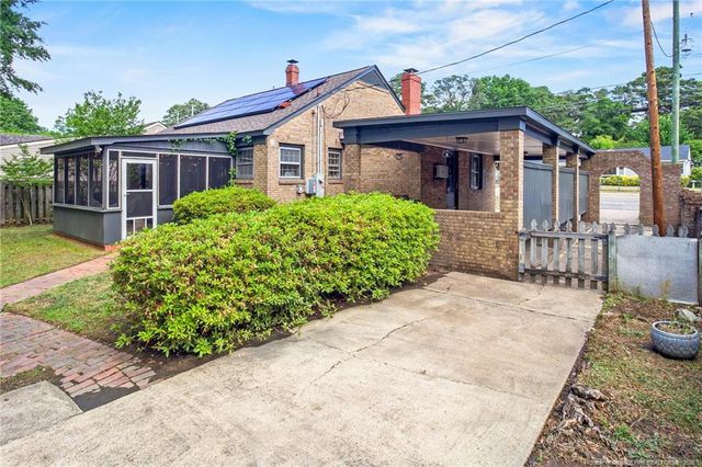 2009 Morganton Road, Fayetteville, NC 28305
