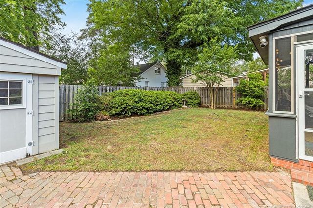 2009 Morganton Road, Fayetteville, NC 28305