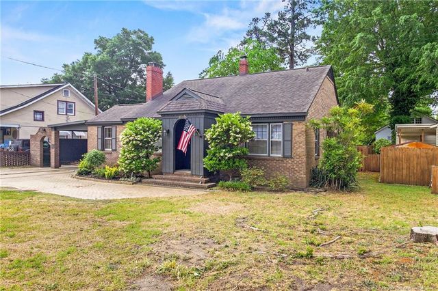 2009 Morganton Road, Fayetteville, NC 28305