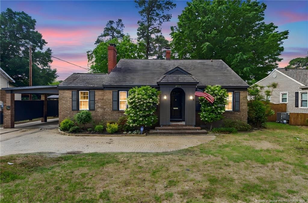 2009 Morganton Road, Fayetteville, NC 28305