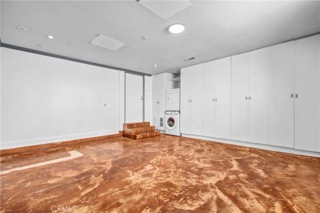 12005 Miranda, Valley Village, CA 91607