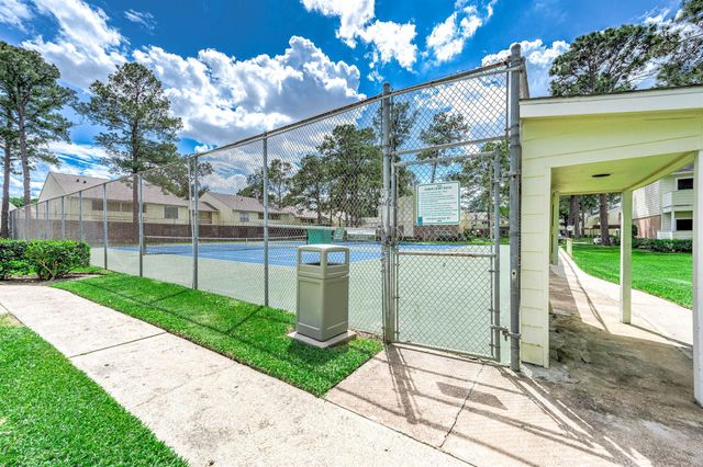 14515 Wunderlich Drive 812, Houston, TX 77069