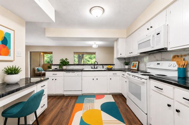 14515 Wunderlich Drive 812, Houston, TX 77069