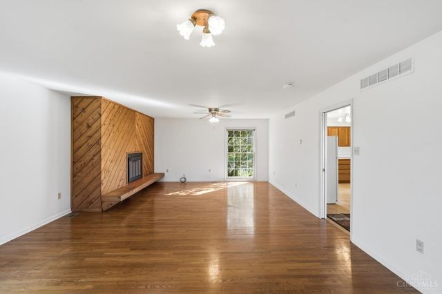 7628 Lesourdsville West Chester Road, West Chester, OH 45069