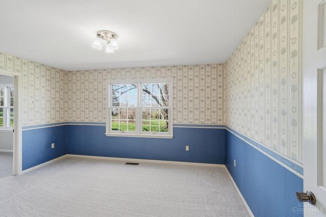 7628 Lesourdsville West Chester Road, West Chester, OH 45069