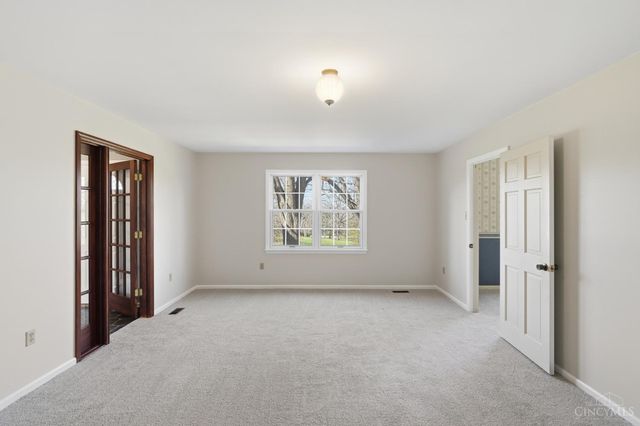 7628 Lesourdsville West Chester Road, West Chester, OH 45069