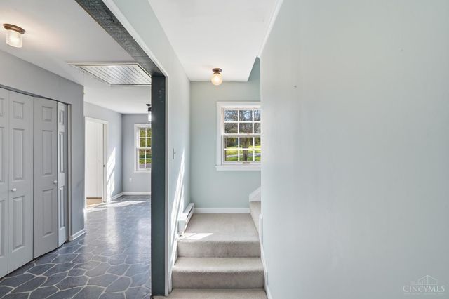 7628 Lesourdsville West Chester Road, West Chester, OH 45069