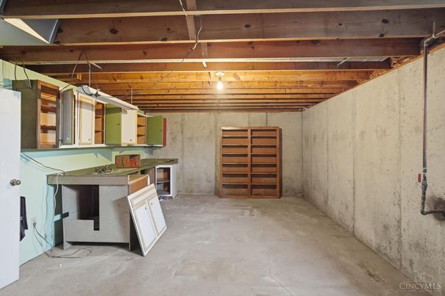 7628 Lesourdsville West Chester Road, West Chester, OH 45069