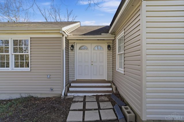 7628 Lesourdsville West Chester Road, West Chester, OH 45069