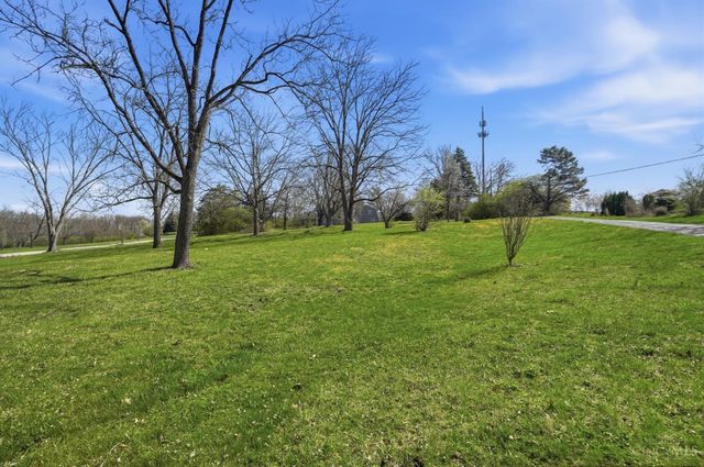 7628 Lesourdsville West Chester Road, West Chester, OH 45069