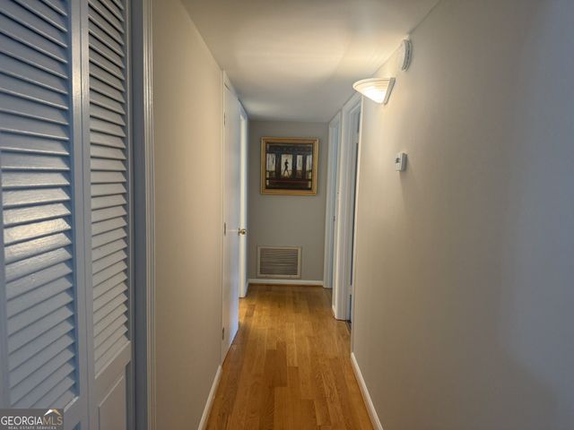 54 La Rue Place NW, Atlanta, GA 30327