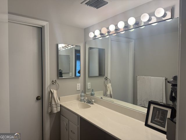 54 La Rue Place NW, Atlanta, GA 30327