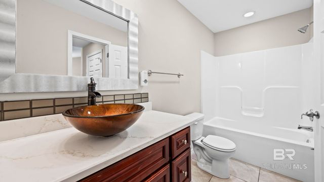 904 Sentinel Circle, Foley, AL 36535