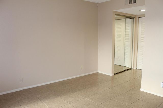 1512 SE Royal Green Circle H-202, Port St Lucie, FL 34952