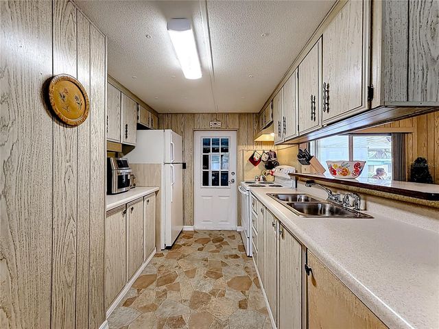 634 MISTI DRIVE, Leesburg, FL 34788