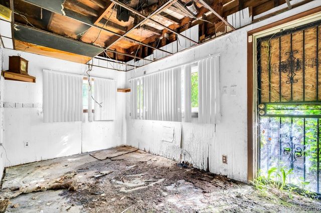 2940 Canton Street, Detroit, MI 48207