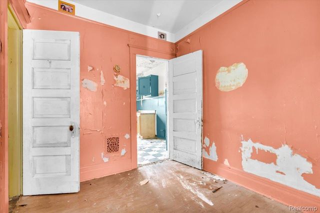 2940 Canton Street, Detroit, MI 48207