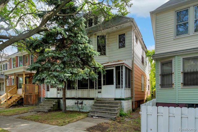 2940 Canton Street, Detroit, MI 48207