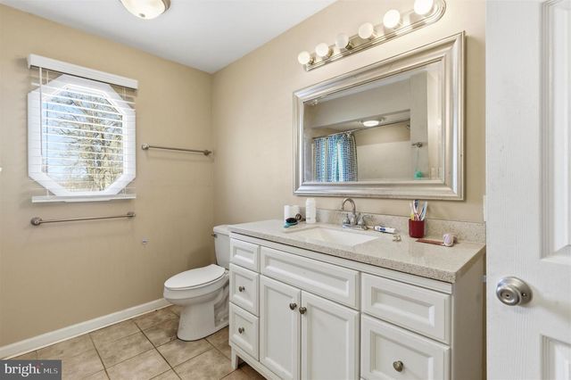 29 OBERLIN RD, Pennsville, NJ 08070