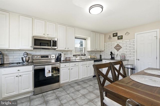 29 OBERLIN RD, Pennsville, NJ 08070