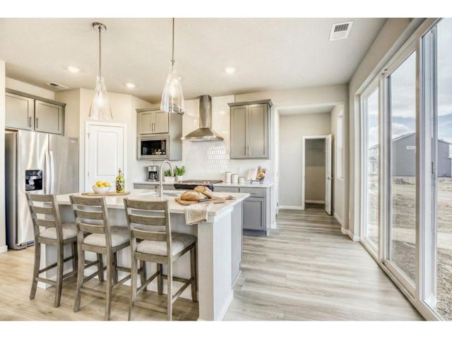 7336 Arkansas St, Frederick, CO 80530