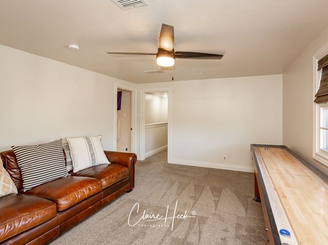 2000 Neely Ave, Midland, TX 79705