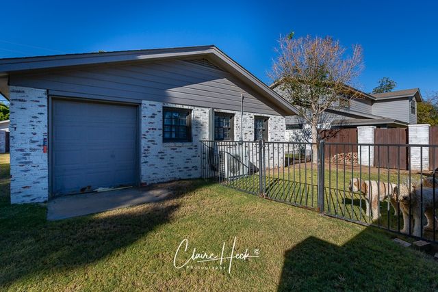 2000 Neely Ave, Midland, TX 79705