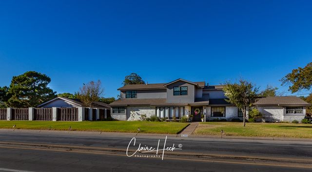 2000 Neely Ave, Midland, TX 79705