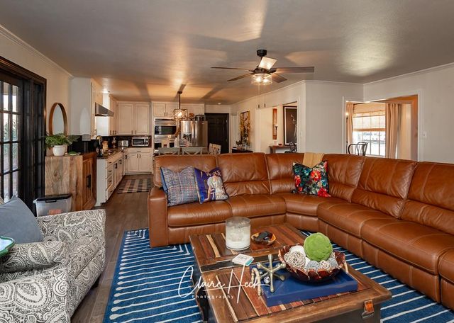 2000 Neely Ave, Midland, TX 79705